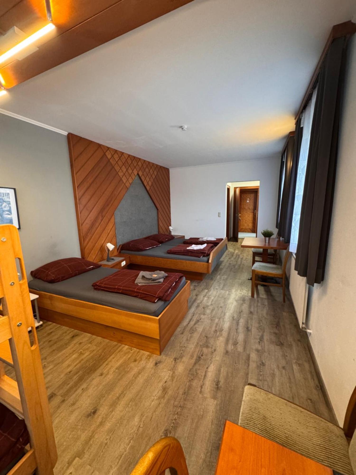 Austria Traveller Hotel Lenzing Oda fotoğraf