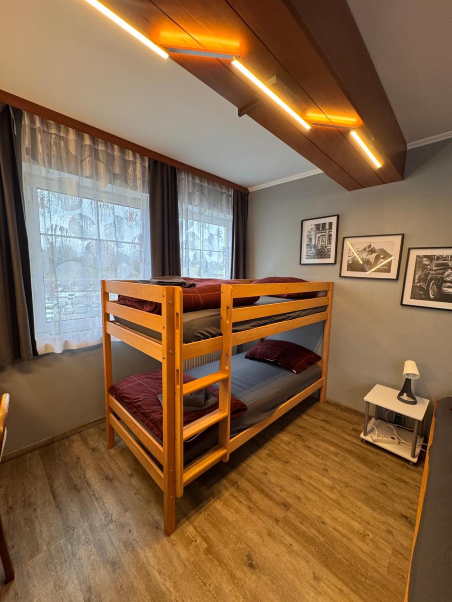Austria Traveller Hotel Lenzing Oda fotoğraf